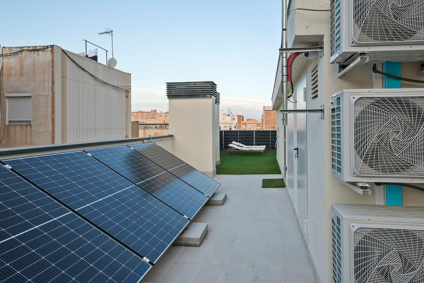 Bonito Piso Cerca Del Campo De Futbol De Barcelona Apartment L'Hospitalet de Llobregat Exterior foto