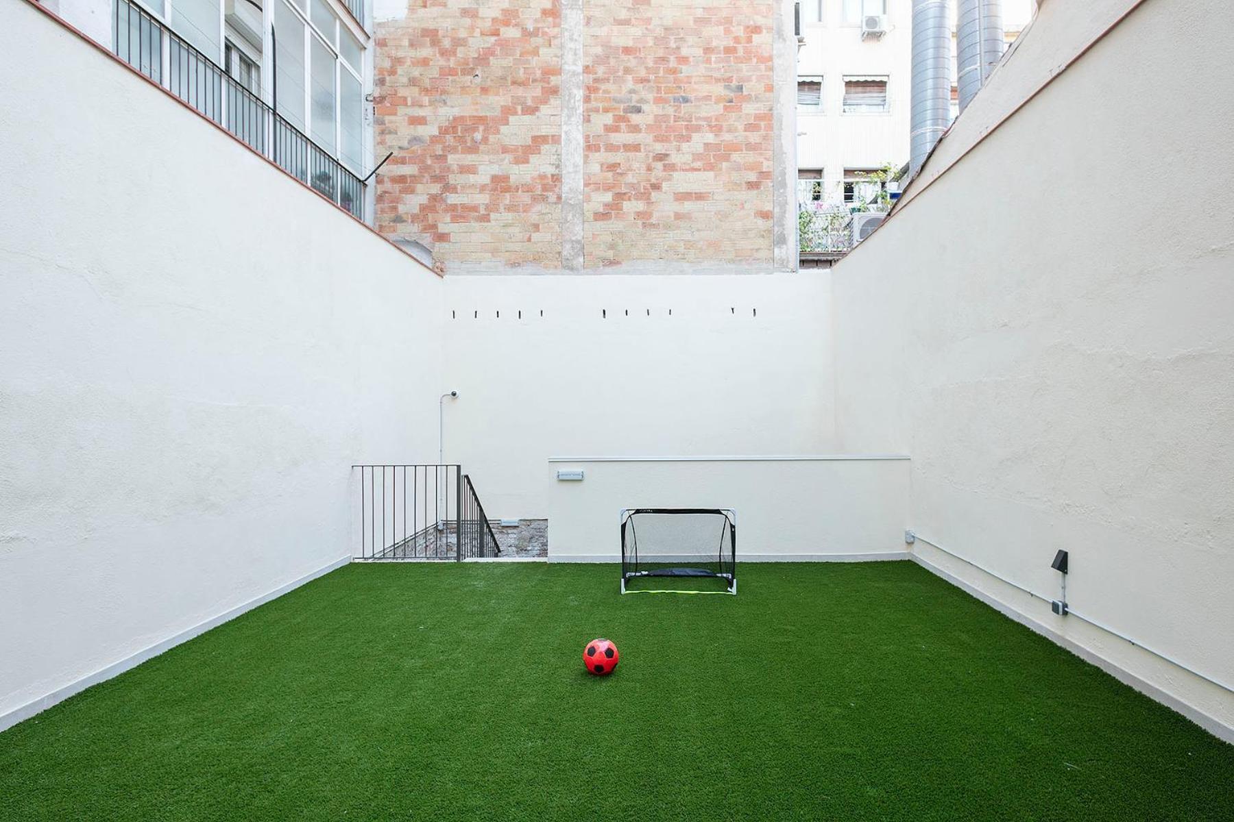 Bonito Piso Cerca Del Campo De Futbol De Barcelona Apartment L'Hospitalet de Llobregat Exterior foto